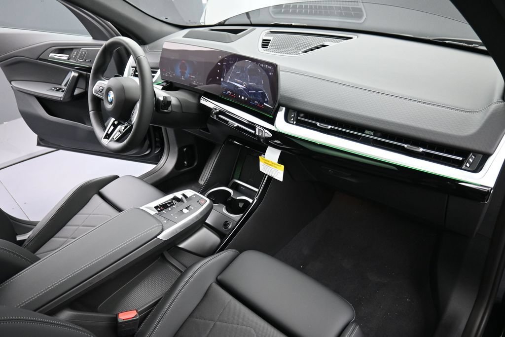 New 2026 BMW X2 xDrive28i w/ Technology Package AWD/4WD image 19