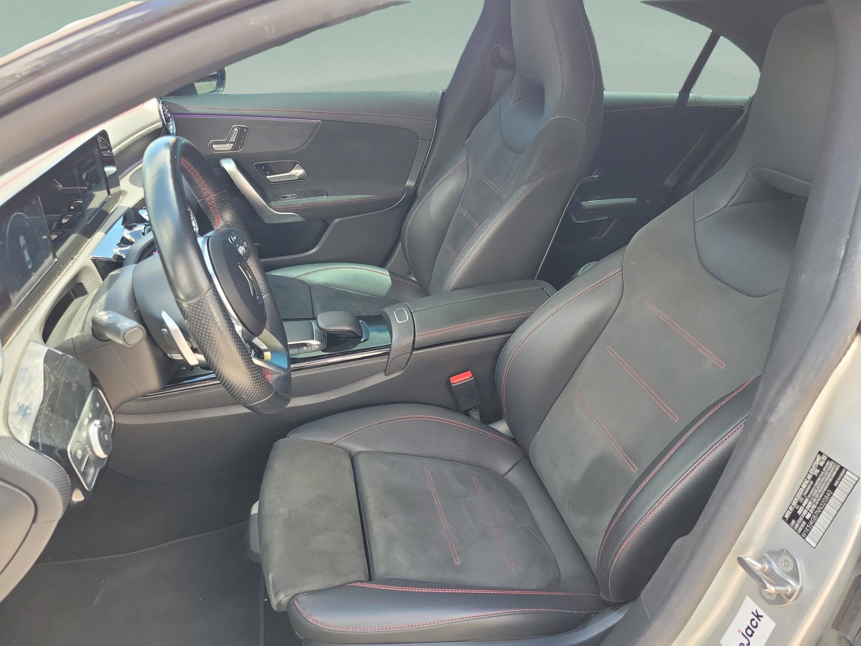 Used 2022 Mercedes-Benz CLA 250 image 14