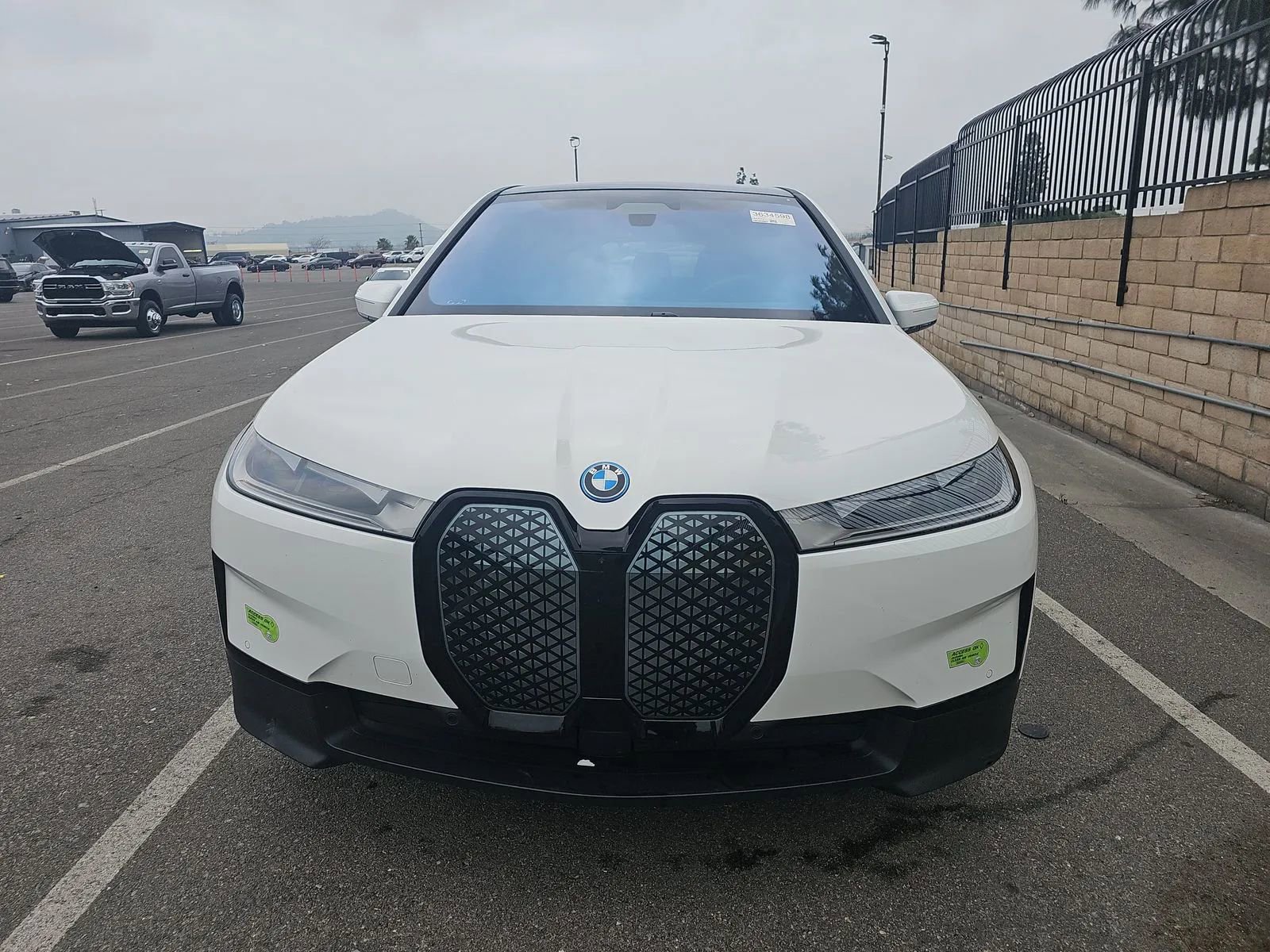 Used 2023 BMW iX xDrive50 w/ Convenience Package AWD/4WD image 2
