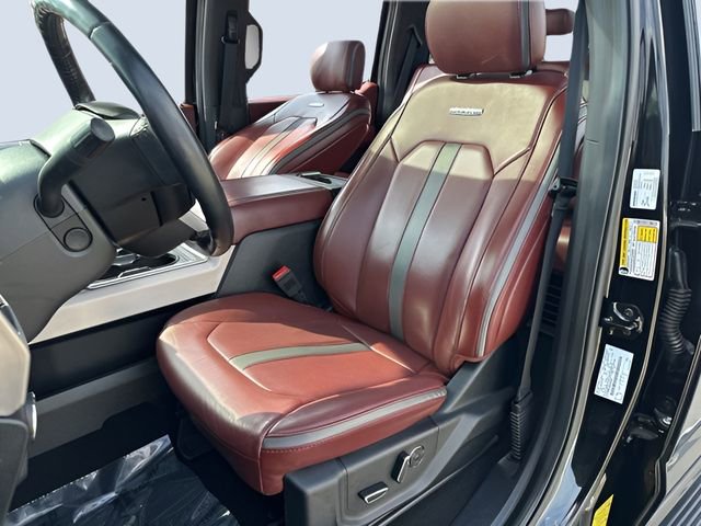 Used 2019 Ford F250 Platinum w/ Platinum Ultimate Package image 32