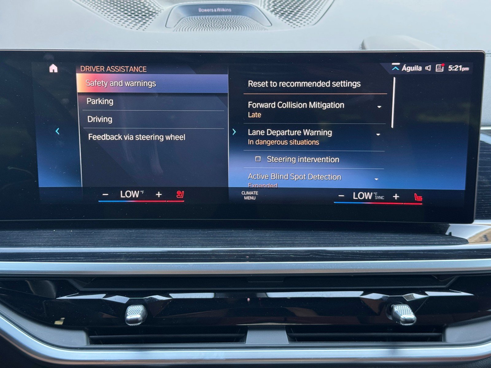 Used 2023 BMW X7 M60i w/ Climate Comfort Package AWD/4WD image 31