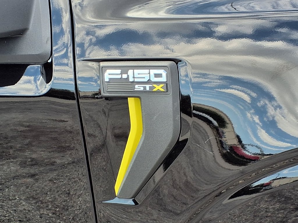 Used 2025 Ford F150 STX AWD/4WD image 11