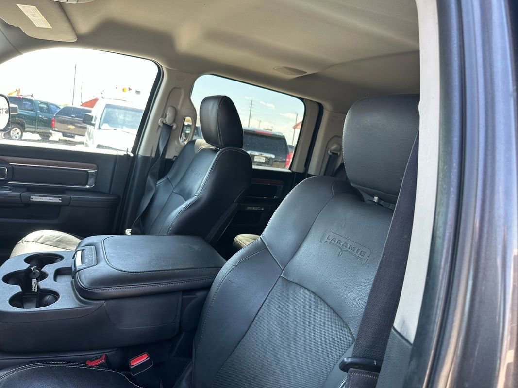 Used 2016 RAM 2500 Laramie w/ Sport Appearance Group AWD/4WD image 35