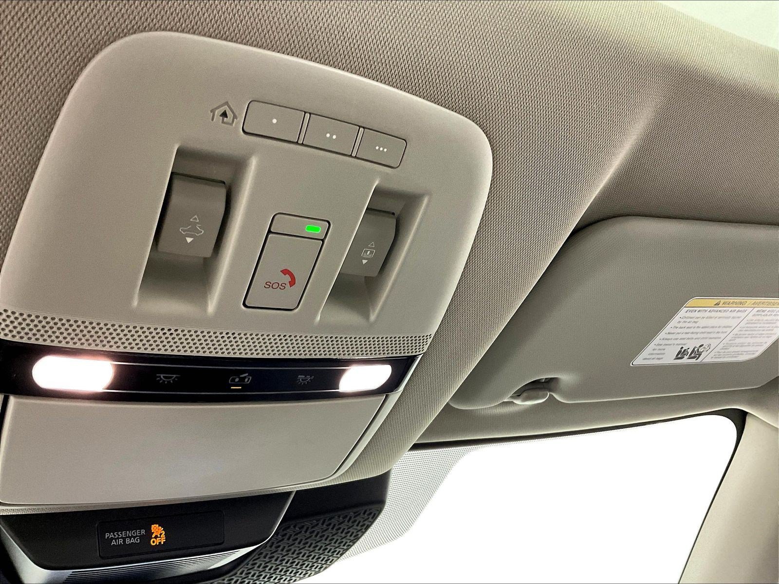 Certified 2023 Nissan Ariya AWD image 39