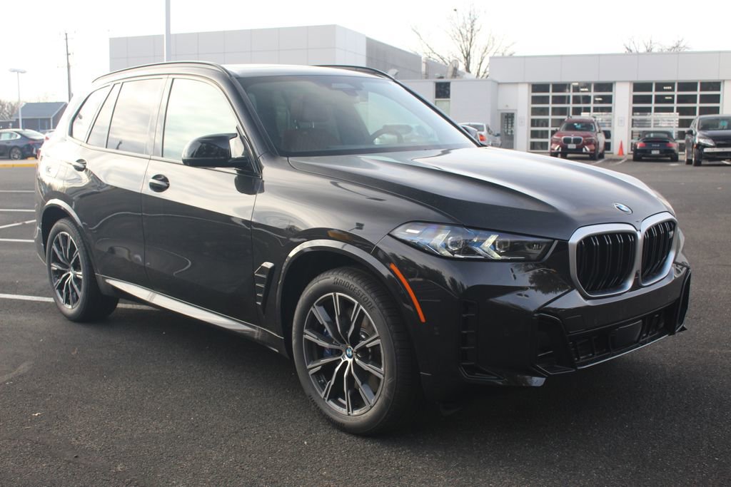 New 2026 BMW X5 M60i image 1