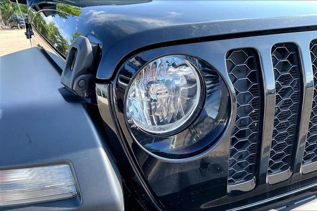 Used 2023 Jeep Gladiator Sport AWD/4WD image 28