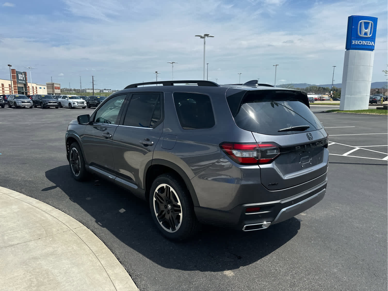 New 2026 Honda Pilot image 6