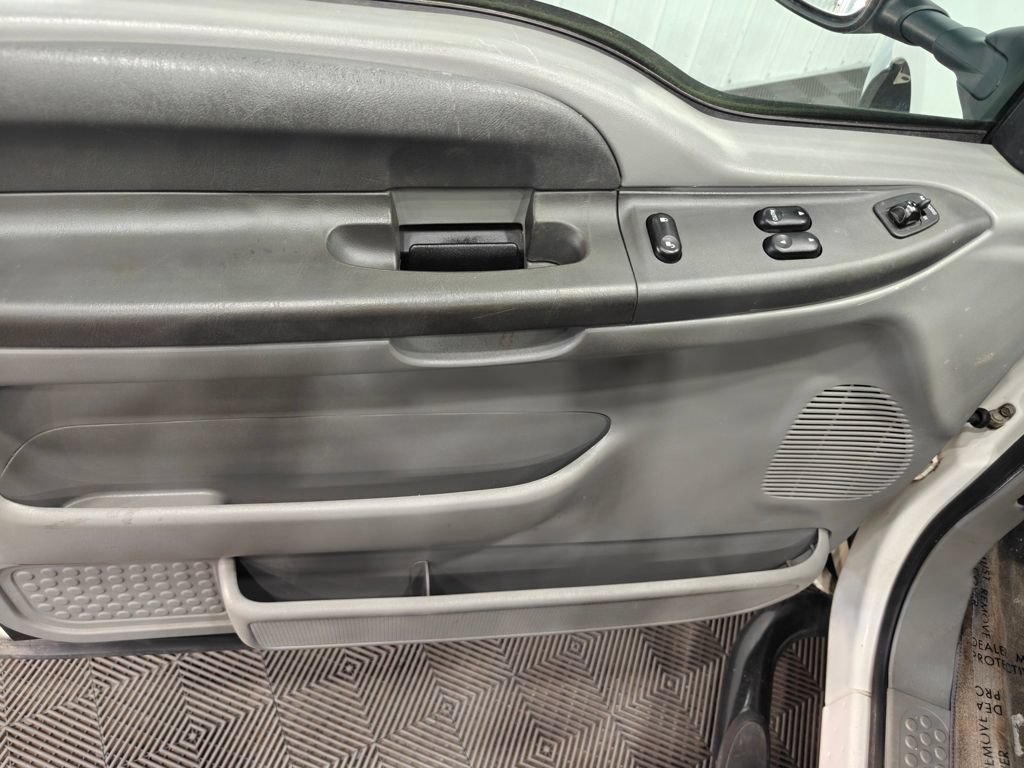 Used 2004 Ford F250 XLT AWD/4WD image 30