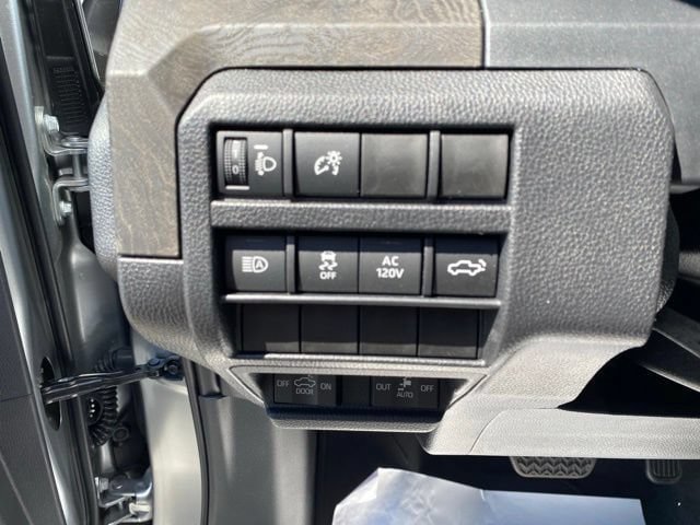 New 2026 Toyota Tacoma Limited AWD/4WD image 16