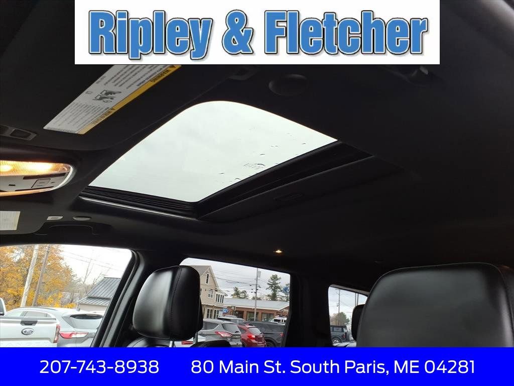 Used 2021 Jeep Grand Cherokee Laredo X image 12