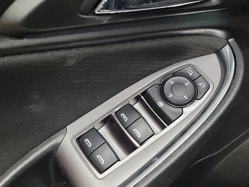 Used 2021 Chevrolet Malibu LT image 27