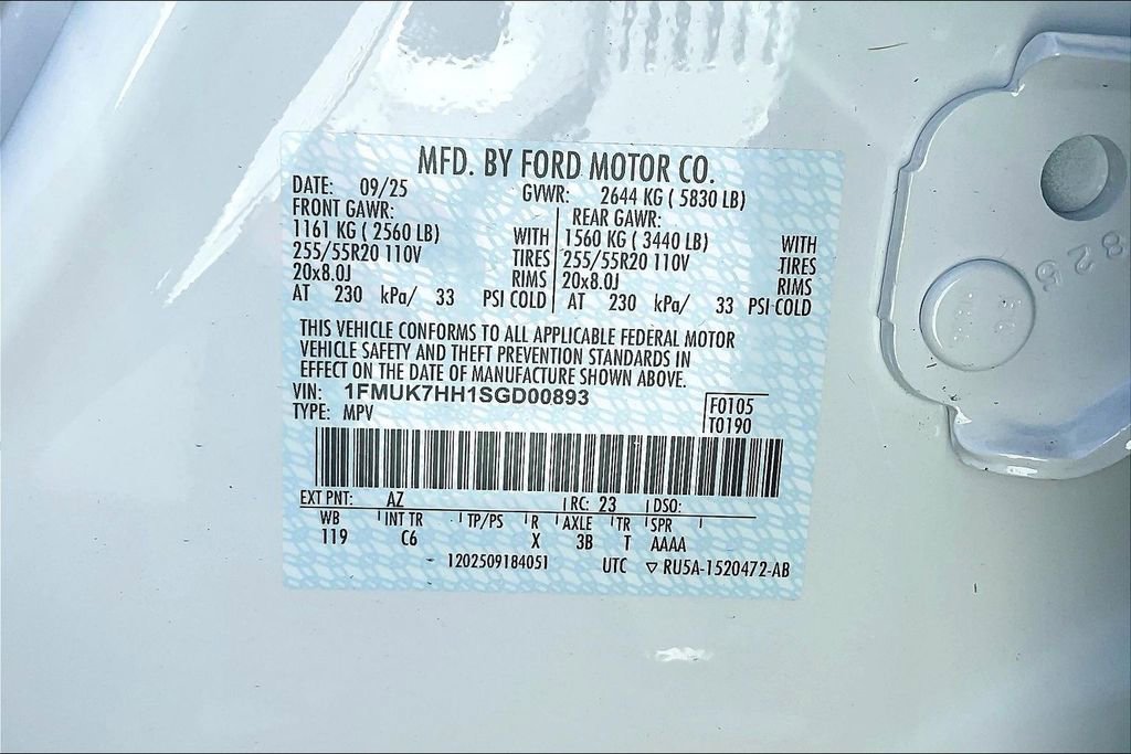 New 2025 Ford Explorer Platinum image 13