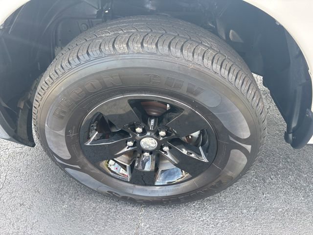 Used 2023 RAM 1500 Classic SLT w/ Trailer & Traction Group image 9