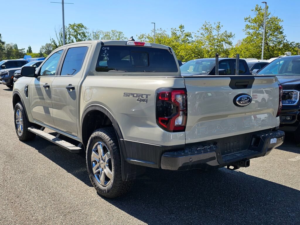 New 2026 Ford Ranger XLT w/ Equipment Group 301A High AWD/4WD image 7