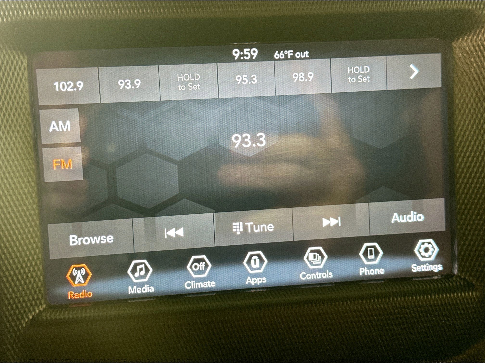 Certified 2022 Jeep Wrangler Sport AWD/4WD image 19