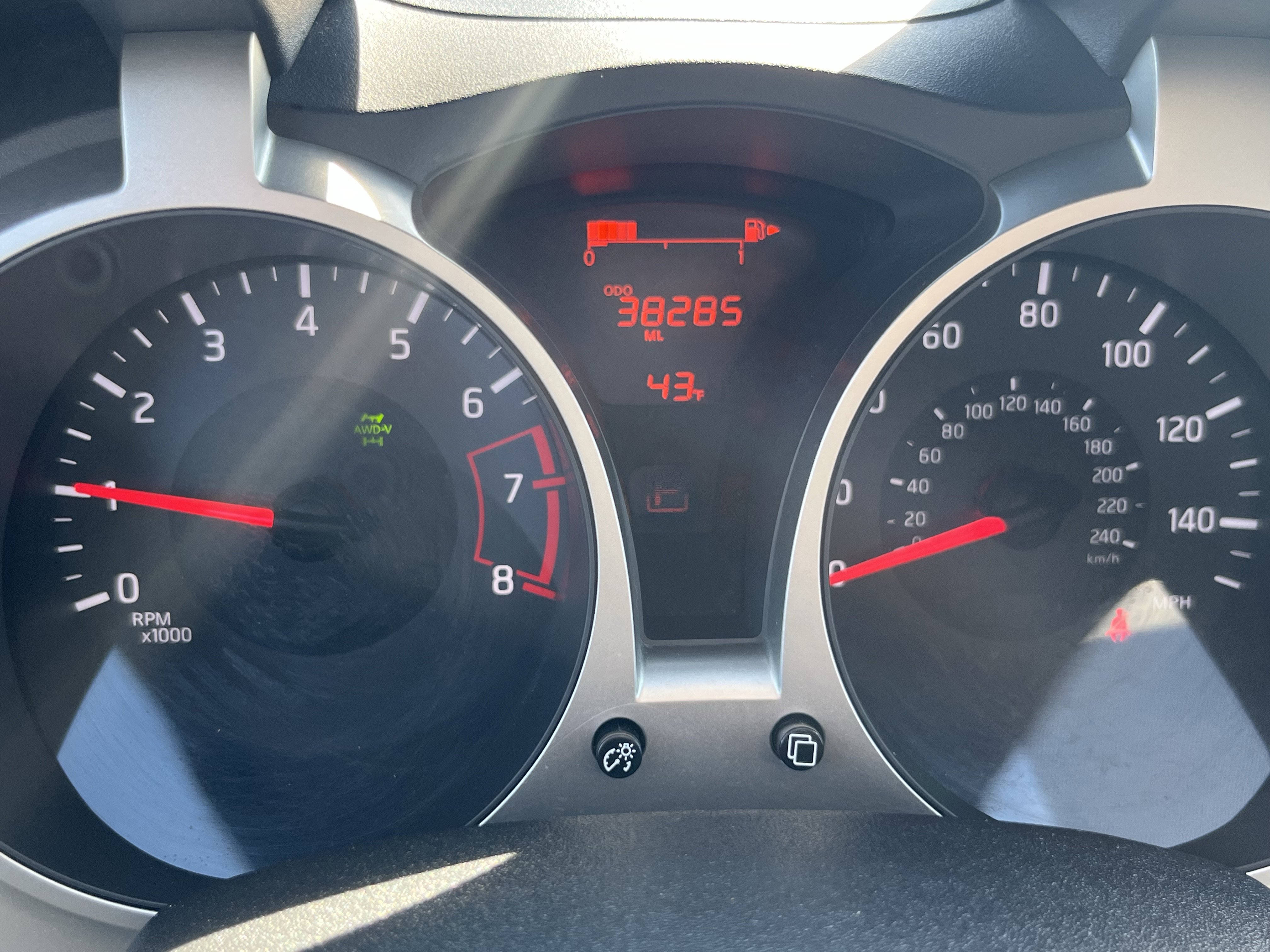 Used 2016 Nissan Juke S image 22