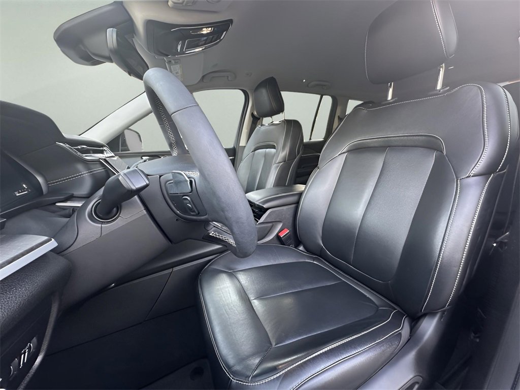 Used 2023 Jeep Grand Cherokee Limited image 9