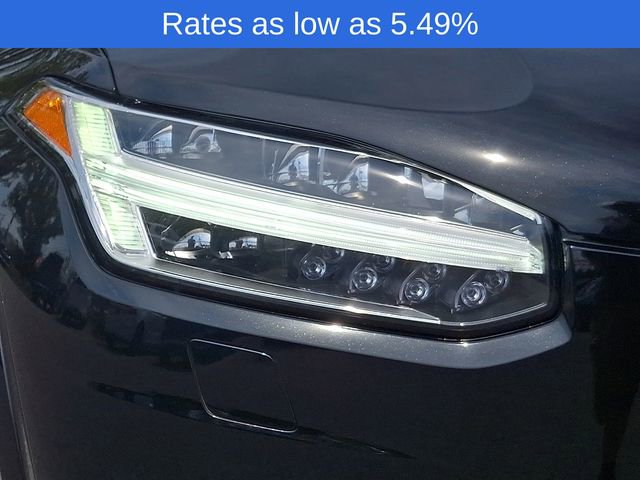 Used 2023 Volvo XC90 B6 Plus w/ Protection Package Premier image 11