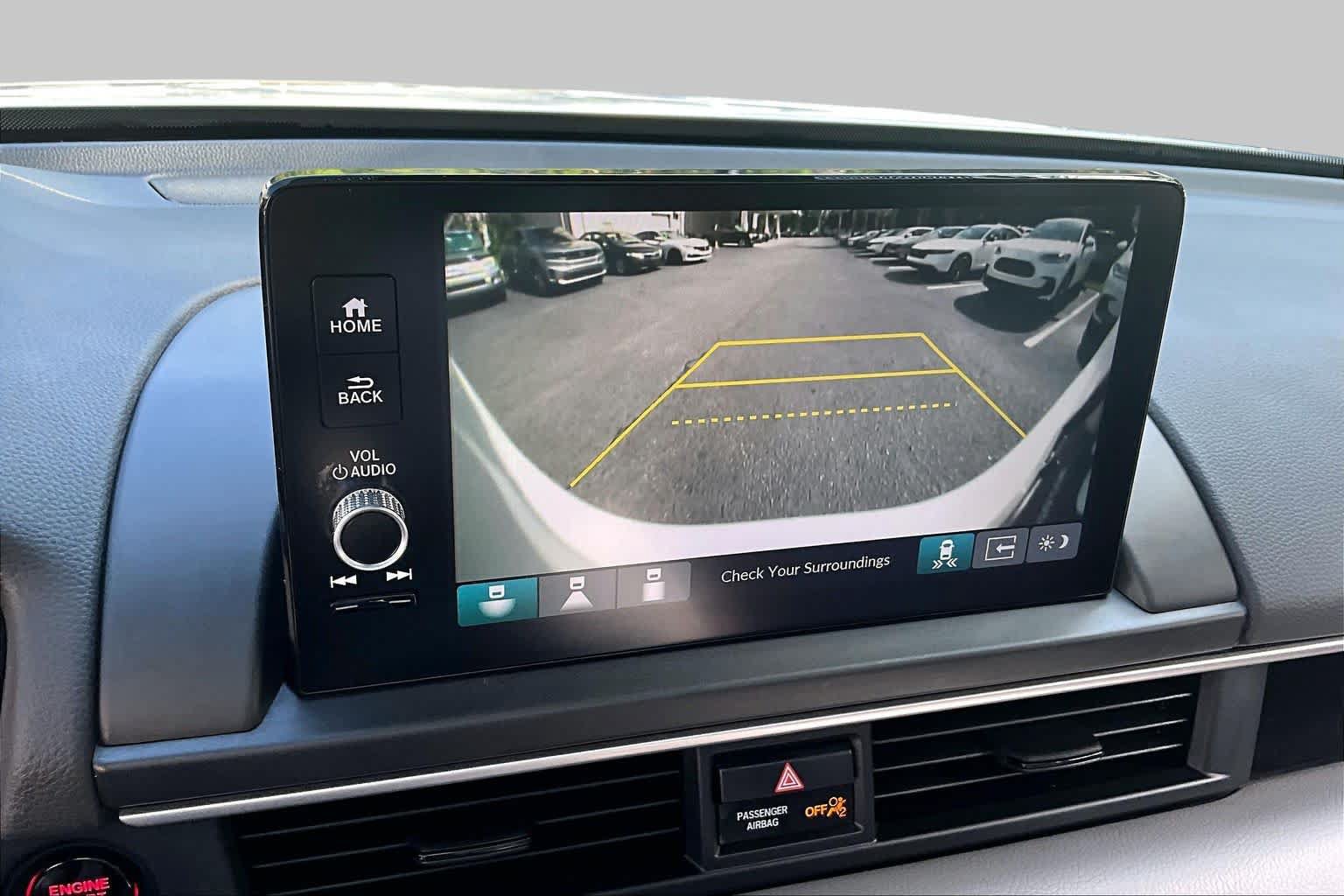 Used 2025 Honda Pilot Touring image 27