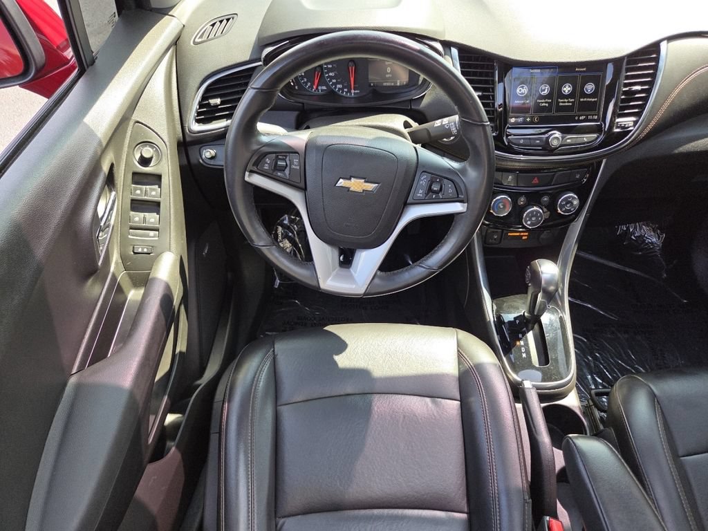 Used 2018 Chevrolet Trax Premier FWD image 31