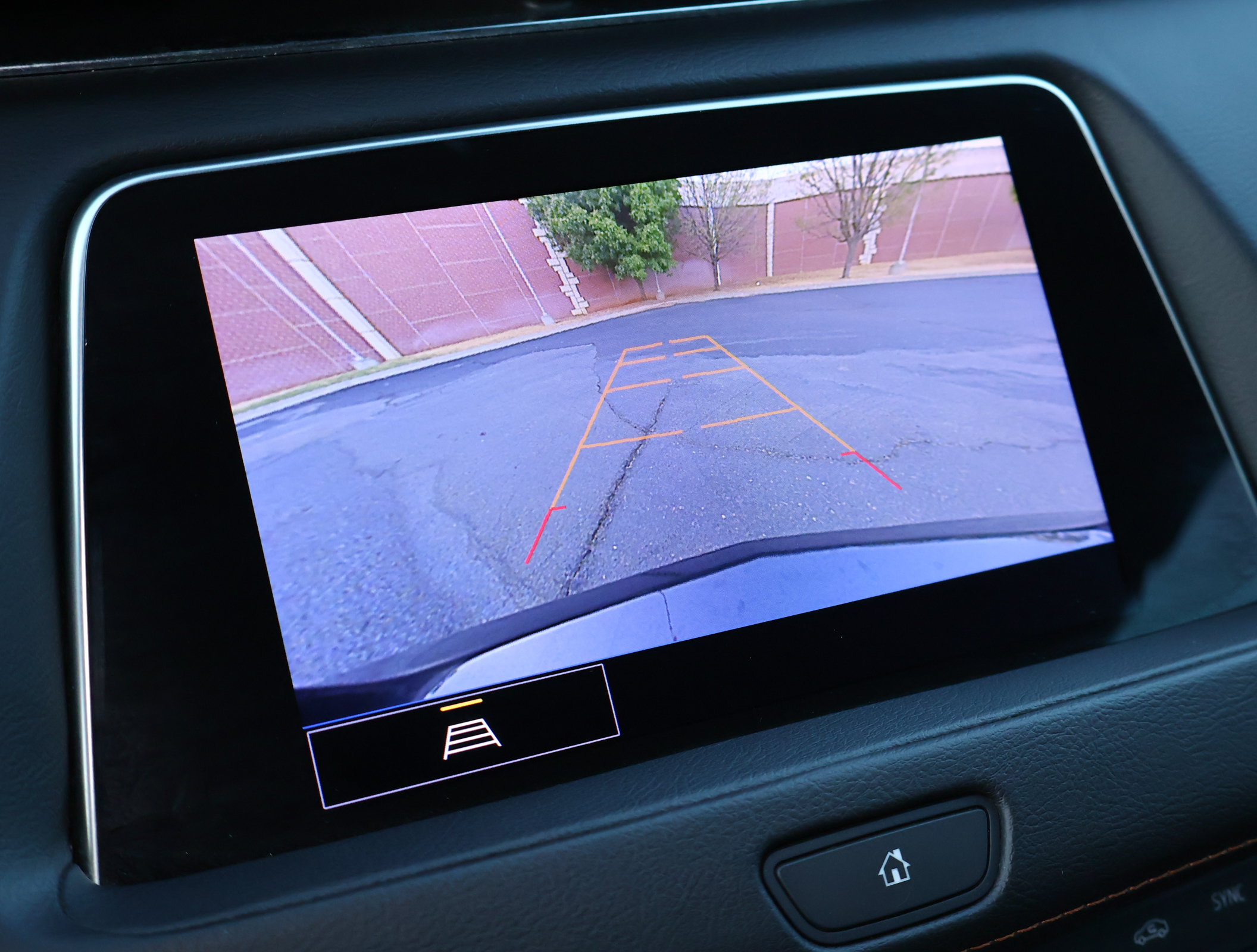 Used 2023 Cadillac XT4 Sport FWD image 5