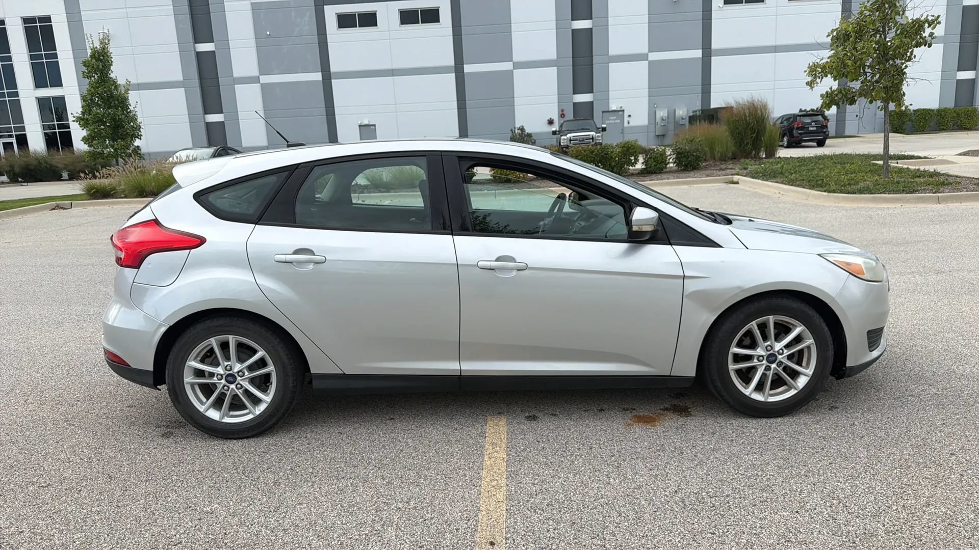 Used 2016 Ford Focus SE FWD image 4