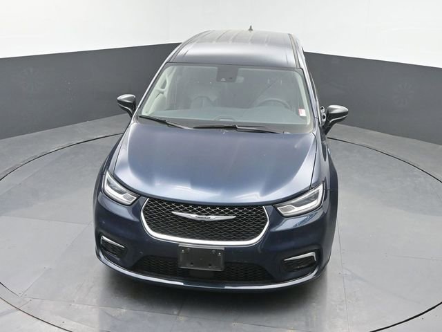 Used 2024 Chrysler Pacifica Limited FWD image 29