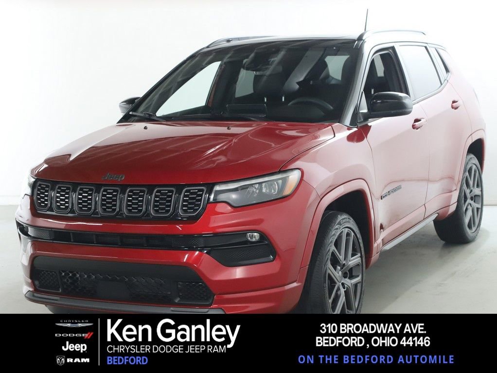 Used 2024 Jeep Compass Limited w/ High Altitude Package image 1