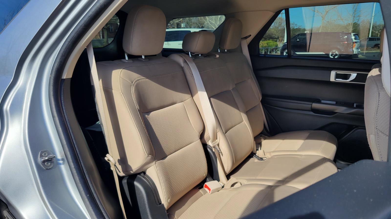 Used 2022 Ford Explorer 4WD image 41