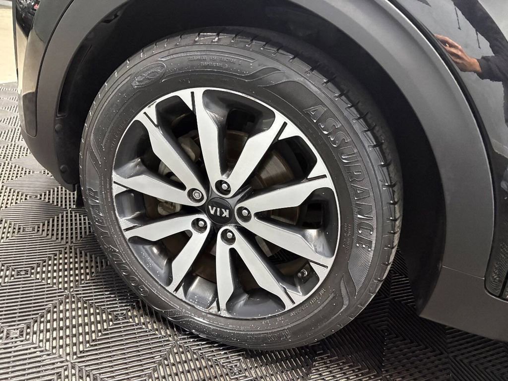 Used 2018 Kia Sportage EX w/ EX Technology Package image 13