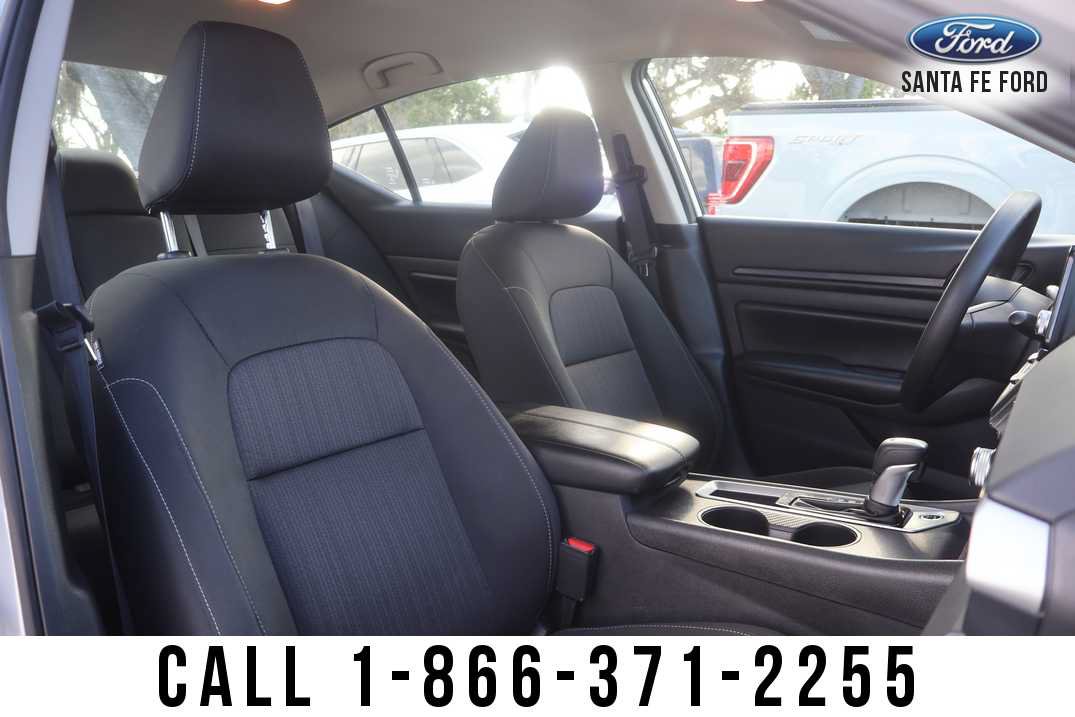 Used 2024 Nissan Altima 2.5 S FWD image 25