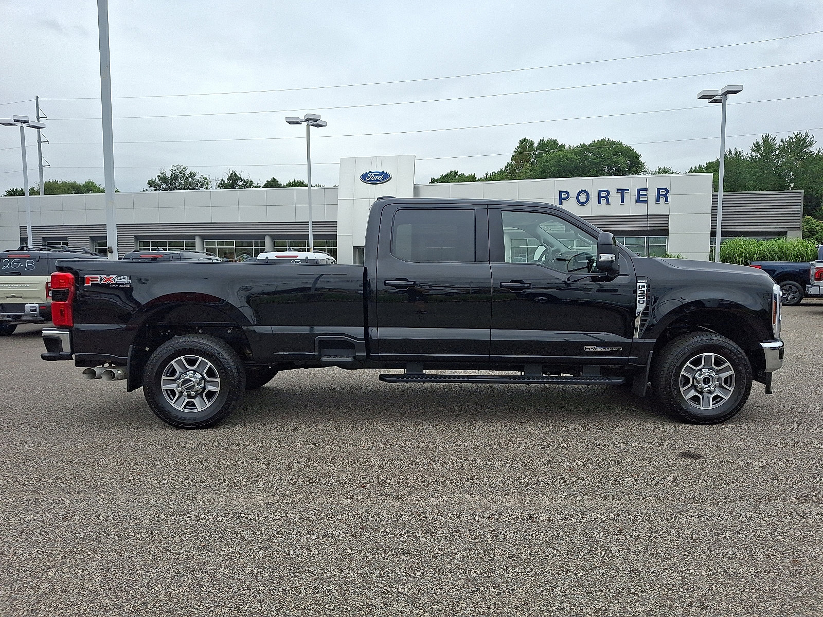 Certified 2025 Ford F350 Lariat image 12