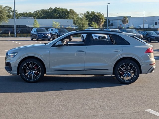 Certified 2022 Audi Q8 Prestige AWD/4WD image 8