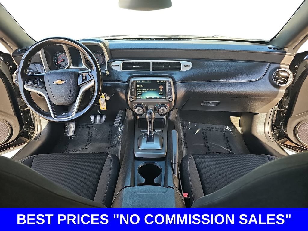 Used 2015 Chevrolet Camaro SS w/ RS Package RWD image 9