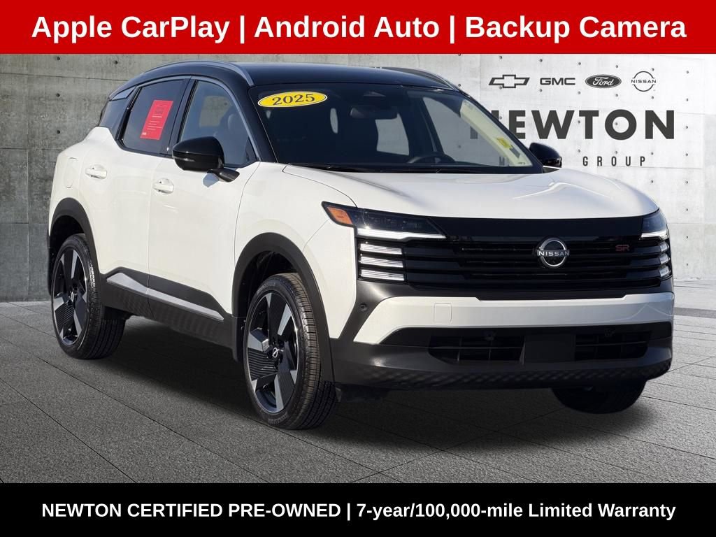 Used 2025 Nissan Kicks SR FWD image 1