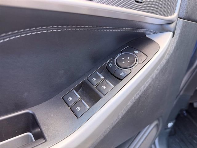 Used 2021 Ford Explorer XLT w/ Equipment Group 202A image 13