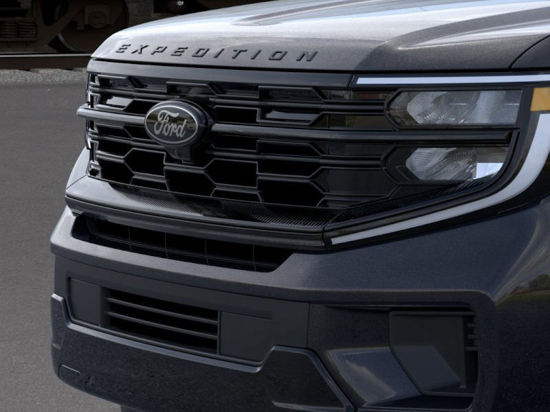 New 2026 Ford Expedition Platinum image 17