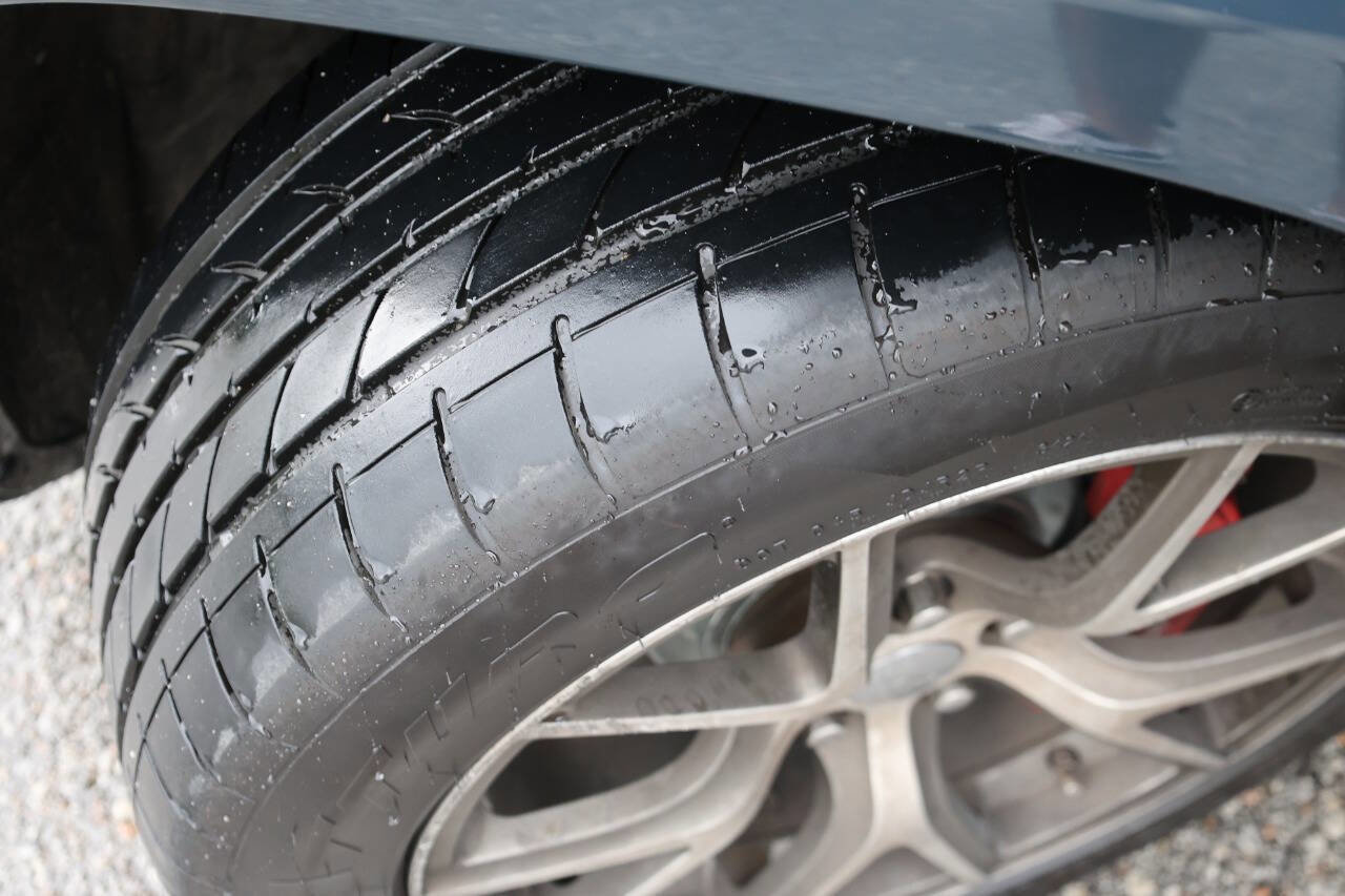 Used 2017 Jeep Grand Cherokee SRT image 26