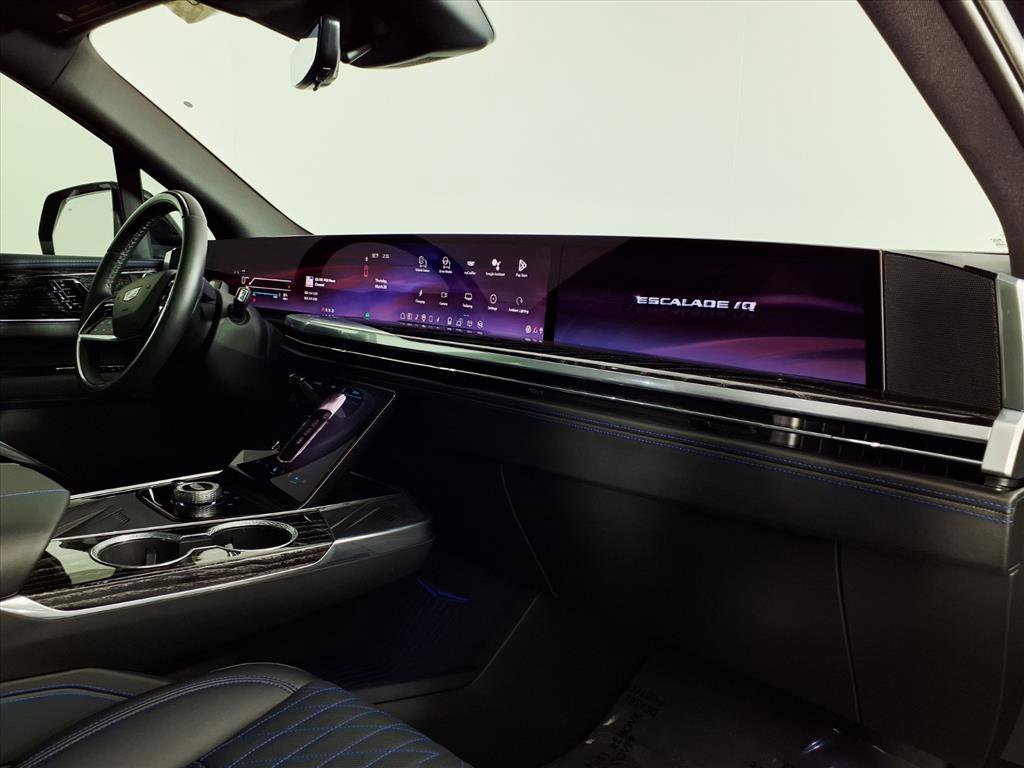Certified 2026 Cadillac Escalade IQ Luxury 1 image 9