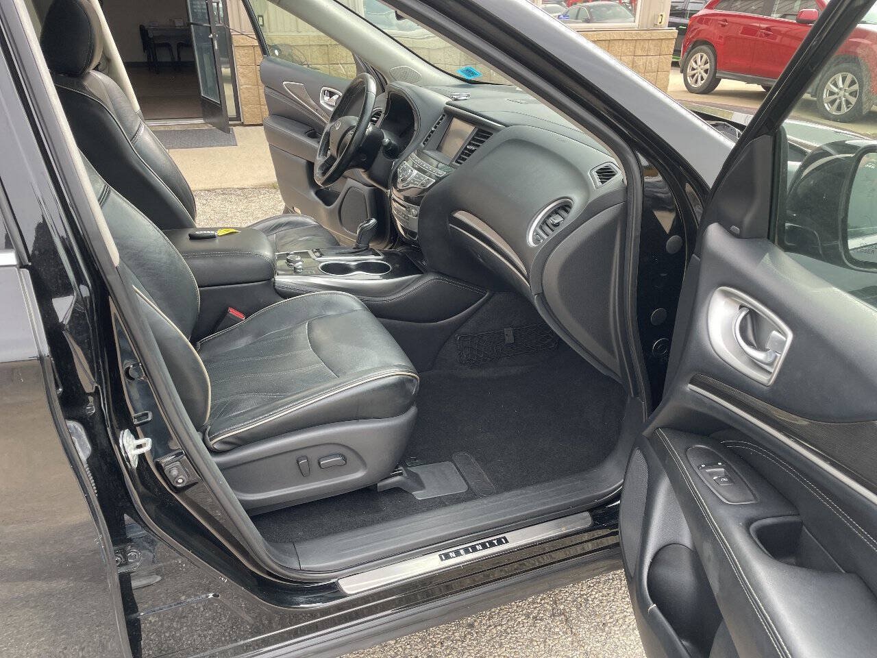 Used 2019 INFINITI QX60 Luxe w/ Essential Package AWD/4WD image 31