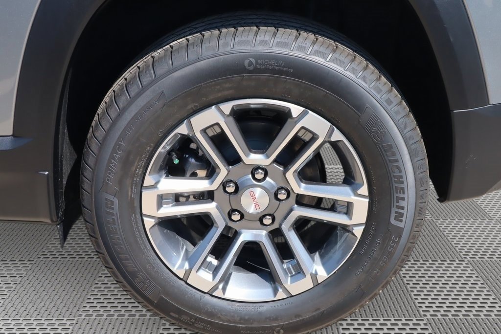 New 2026 GMC Terrain Elevation w/ LPO, Floor Liner Package image 18