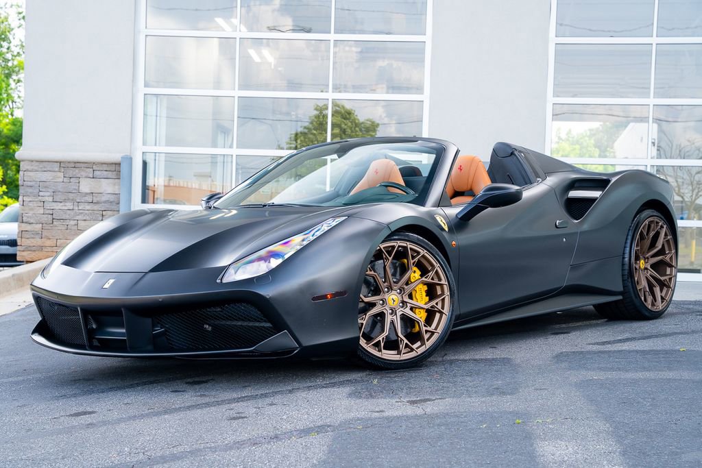 Used 2018 Ferrari 488 Spider RWD image 2
