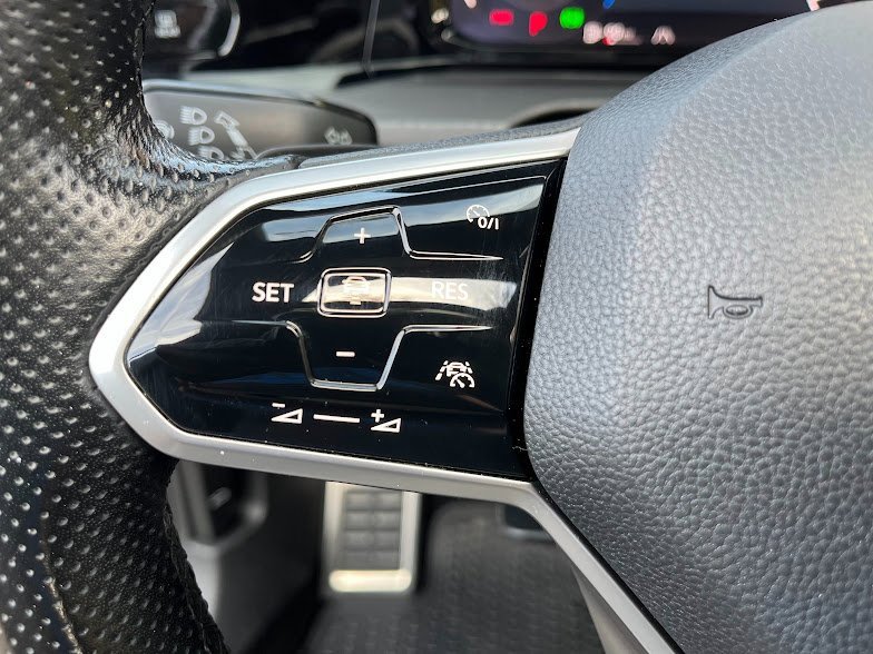 Used 2022 Volkswagen GTI SE w/ SE Leather Package image 14