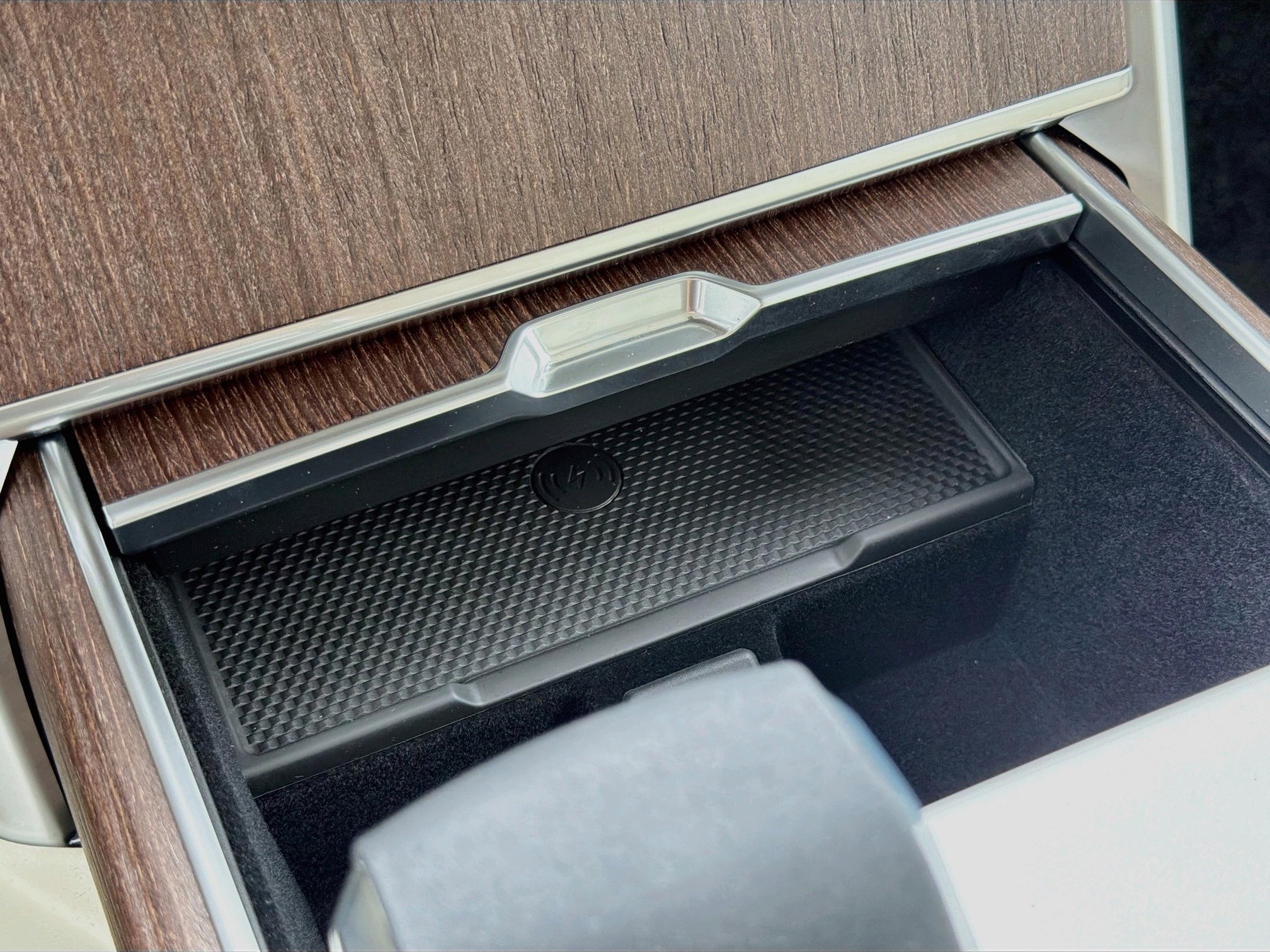 New 2026 Land Rover Range Rover SE AWD/4WD image 46