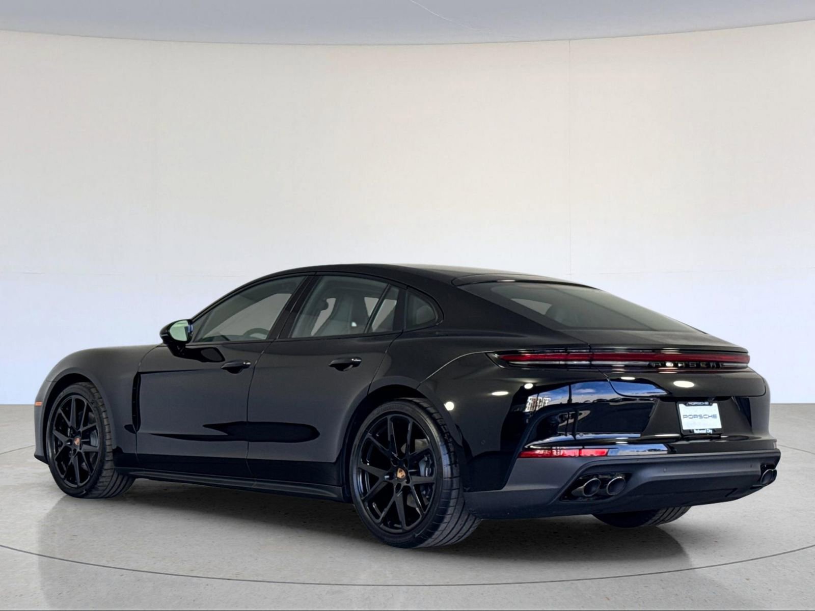 New 2026 Porsche Panamera 4 AWD/4WD image 3