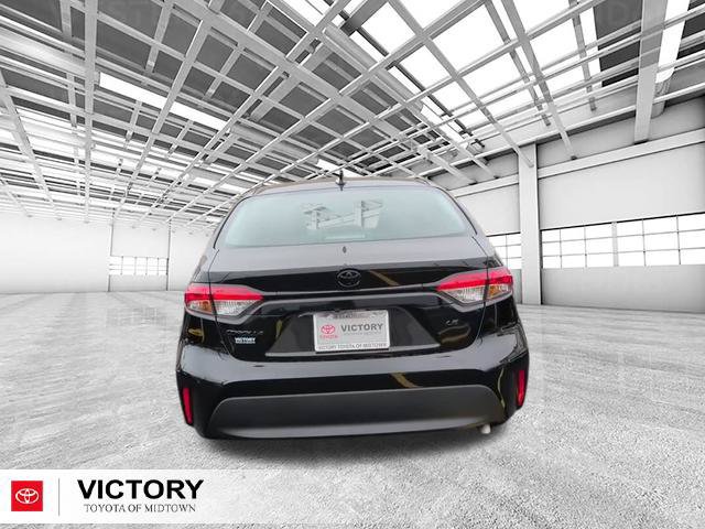 Used 2026 Toyota Corolla LE FWD image 5