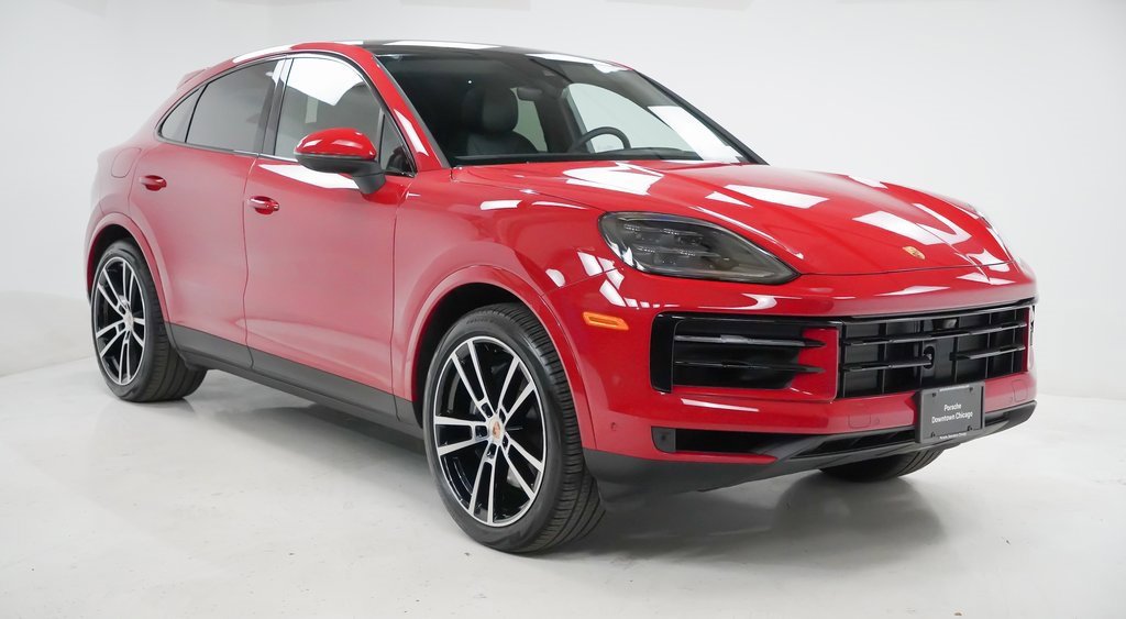 Certified 2025 Porsche Cayenne Coupe image 8