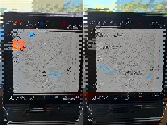 New 2025 Volkswagen ID. Buzz Pro S Plus image 14