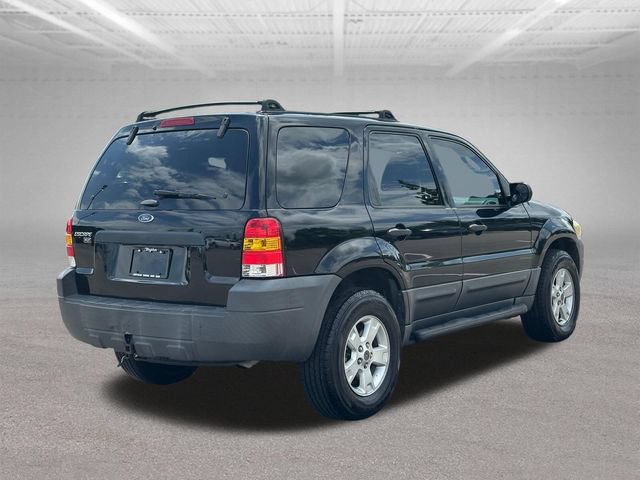Used 2005 Ford Escape XLT AWD/4WD image 8