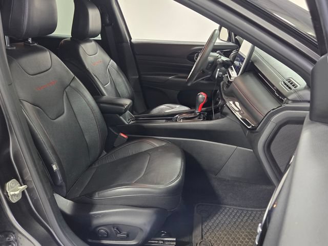 Used 2023 Jeep Compass Trailhawk w/ Trailhawk Elite Group AWD/4WD image 16